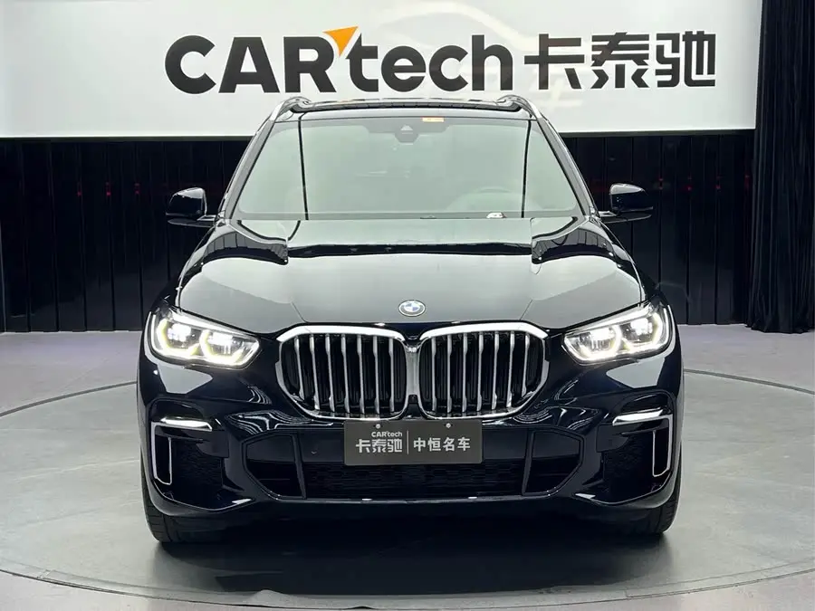 BMW X5 2022 xDrive 40Li M Sport Package