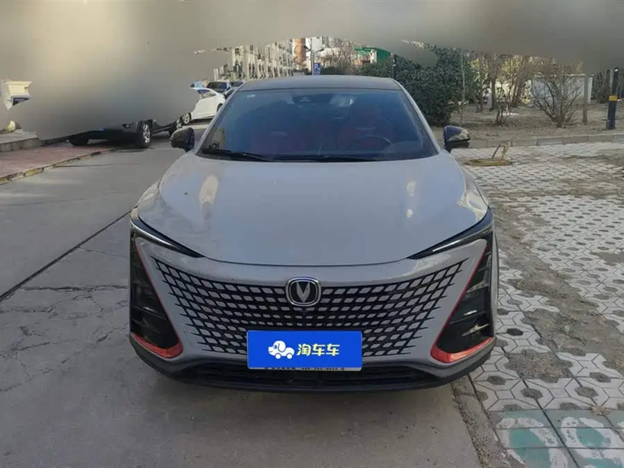 شانجان UNI-T 2020 1.5T الفاخرة