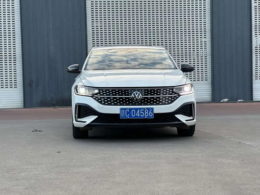 Lavida 2023 Model 280TSI DSG Yongyi Edition