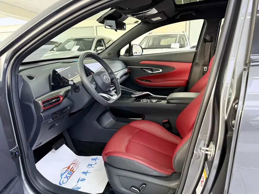 شانجان UNI-T 2020 1.5T بريميوم