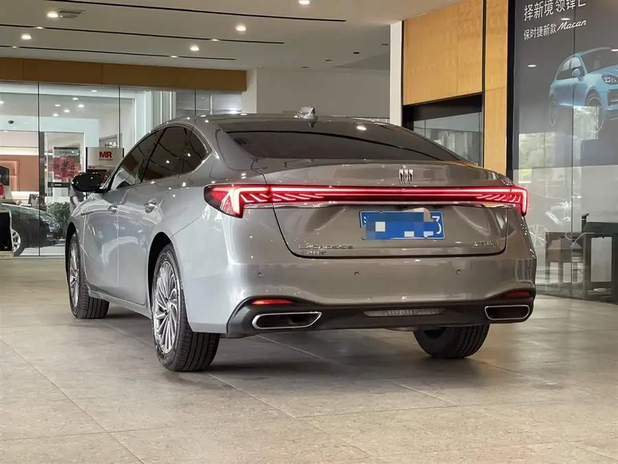 باك لاقروس 2023 طراز 28T