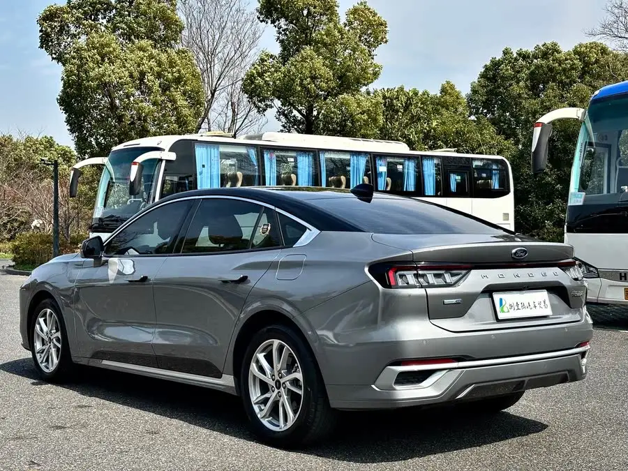2022 Ford Mondeo Facelift EcoBoost 245 Luxury