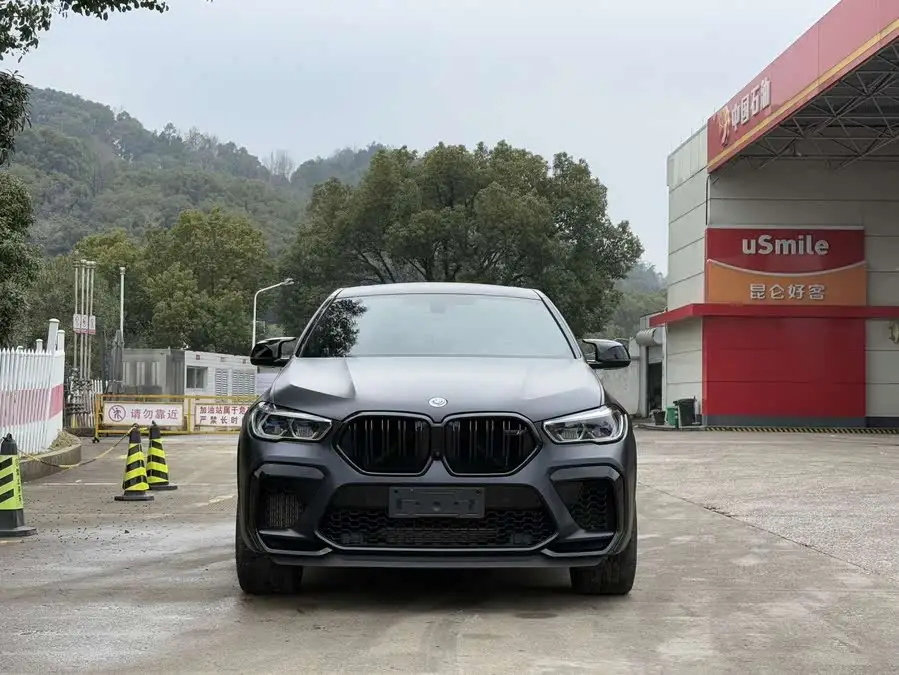 BMW X6 M 2022