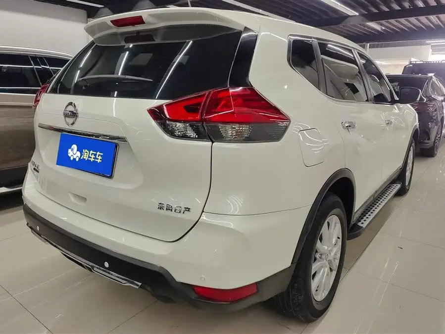 قاشقاي 2021 2.0L CVT 2WD XL بريميوم إصدارة خاصة