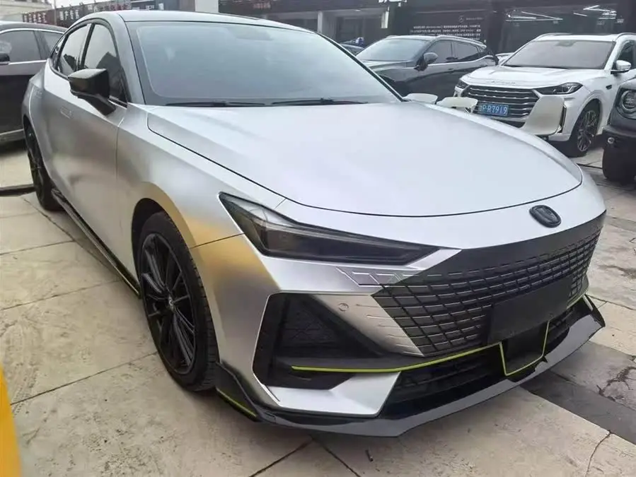 Changan UNI-V 2022 1.5T Premium