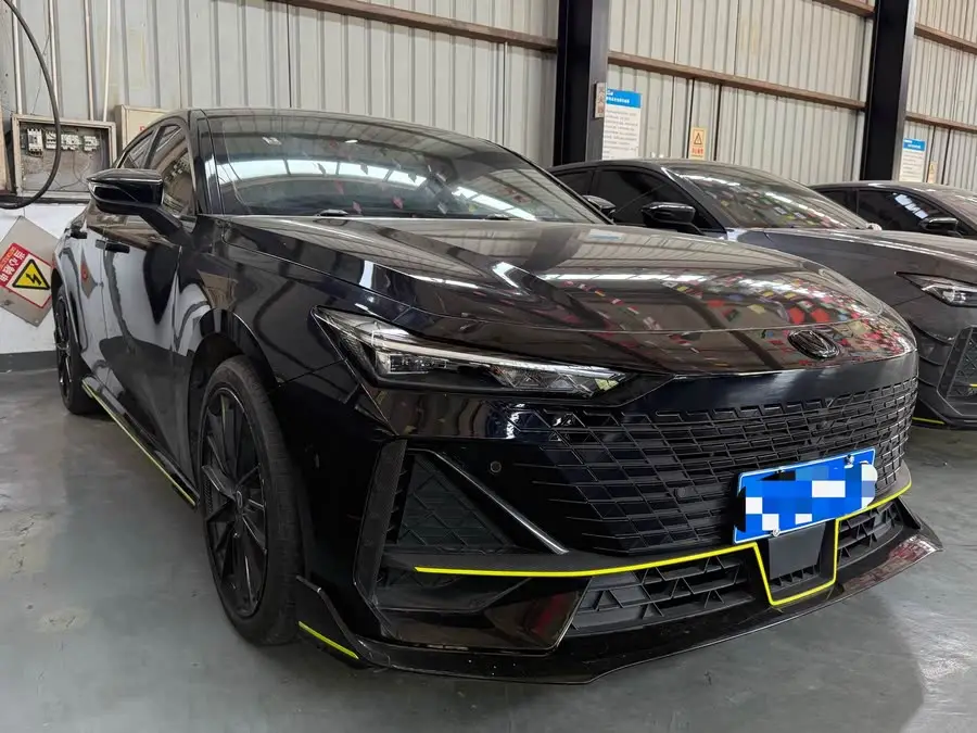 Changan UNI-V 2022 1.5T Sport Edition