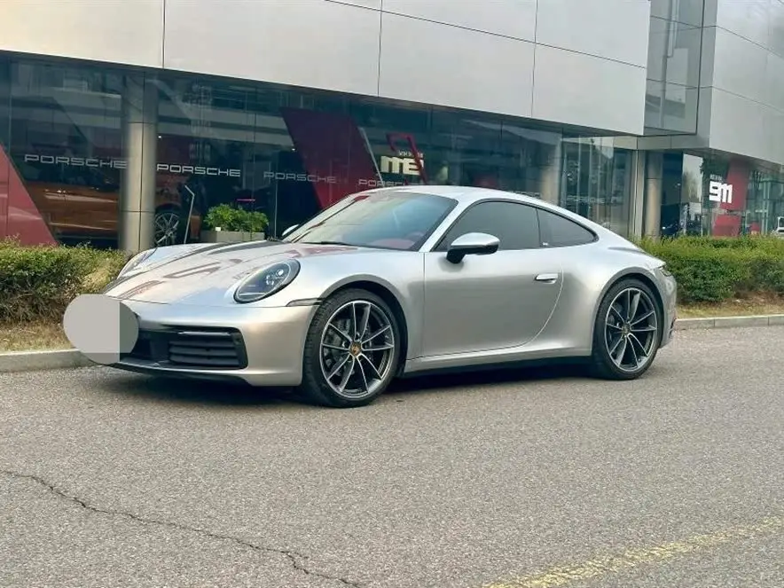 بورش 911 2023 كاريرا 3.0T