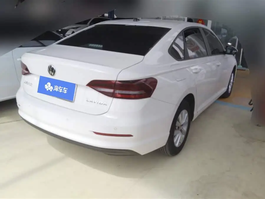 لافيدا 2022 1.5 لتر أوتوماتيكي طراز أنيق