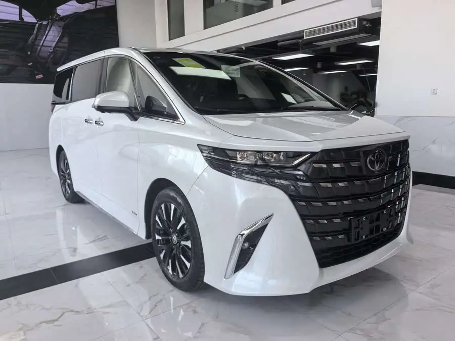 ألفارد 2024 بمحرك مزدوج 2.5 لتر الإصدار المتميز