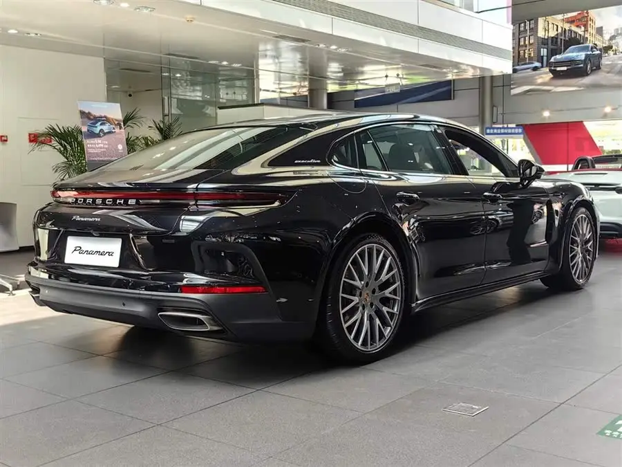 2024 Panamera Executive Long Wheelbase 2.9T