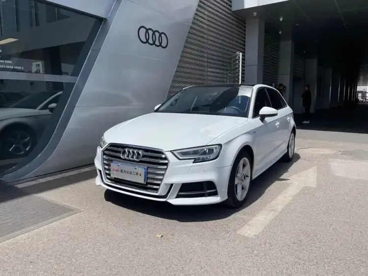 Audi A3 2020 Sportback 35 TFSI Fashion Edition National VI