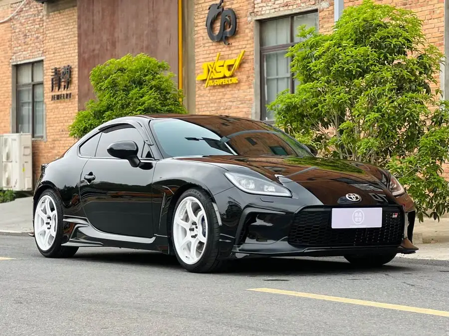 تويوتا 86 2022 GR 86 2.4L النسخة اليدوية