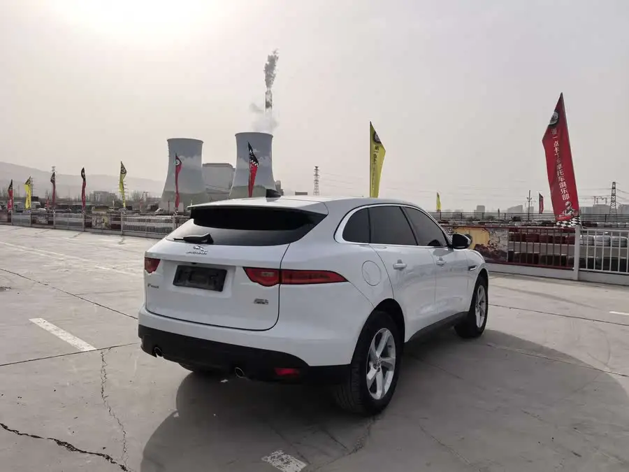 Jaguar F-PACE 2020 2.0T Urban Premium