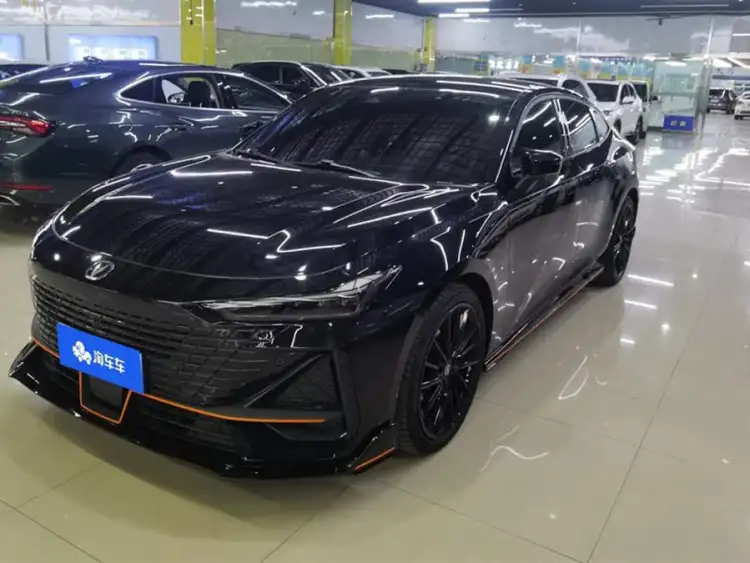 Changan UNI-V 2023 1.5T Sport Version