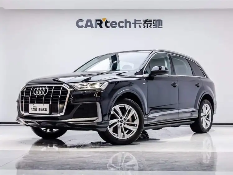 Audi Q7 2023 45 TFSI quattro S line
