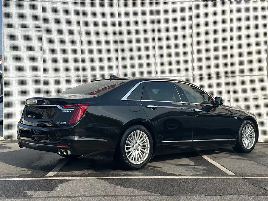 كاديلاك CT6 2021 28T فاخرة