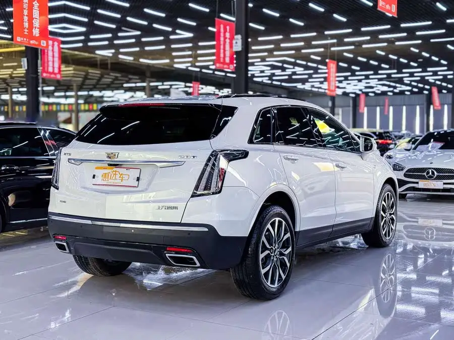 Cadillac XT5 2023 2.0T AWD Premium (Ultimate Edition)