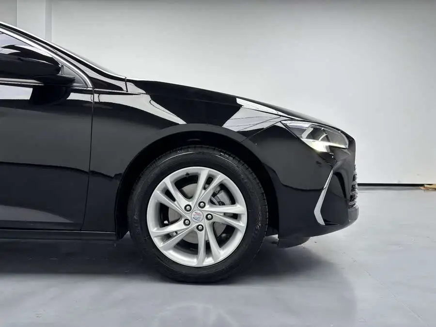 ريغال 2024 طراز 25T سوبر إنجوي