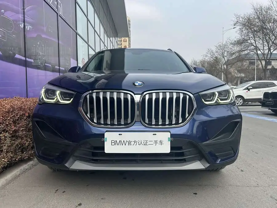 بي إم دبليو X1 2020 sDrive20Li إصدار الموضة