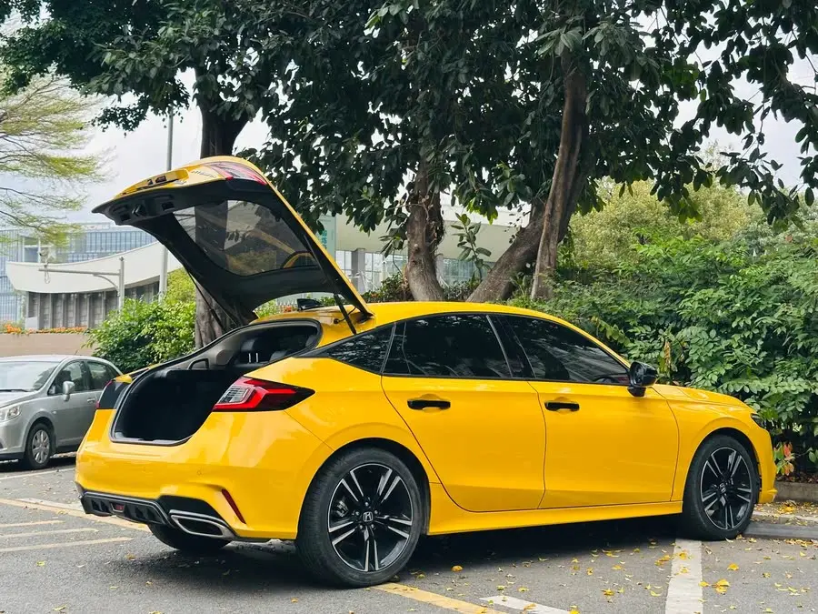 2023 Model HATCHBACK 240TURBO CVT Phantom Night - Premium Edition