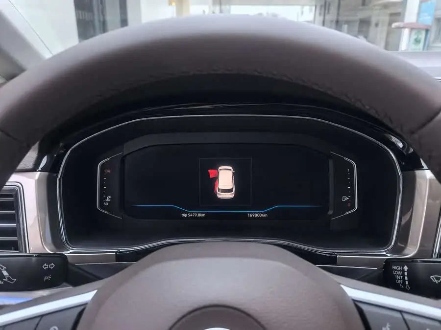 فولكس فاجن فيلوران 2020 380TSI فئة رائدة