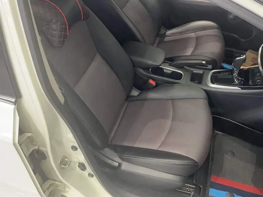 نيسان تييدا 2021 1.6 لتر CVT النسخة الذكية