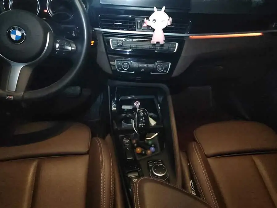 BMW X1 2022 sDrive25Li Leading Edition