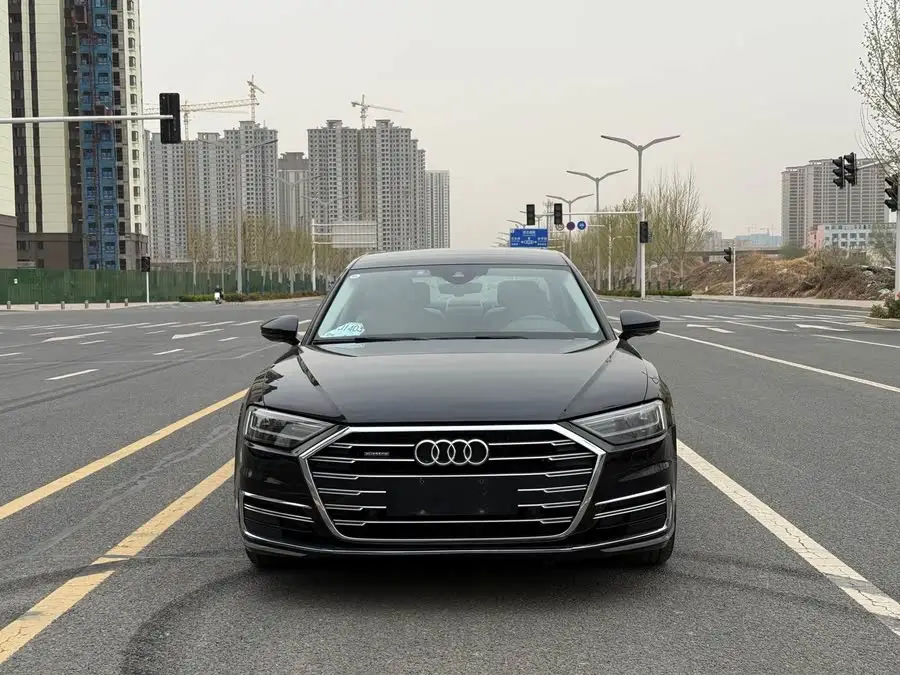 أودي A8 موديل 2019 النسخة المحدثة بلس A8L 50 TFSI quattro المريحة