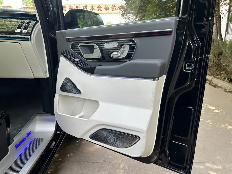 Vito 2023 2.0T Elite Version 7-Seater