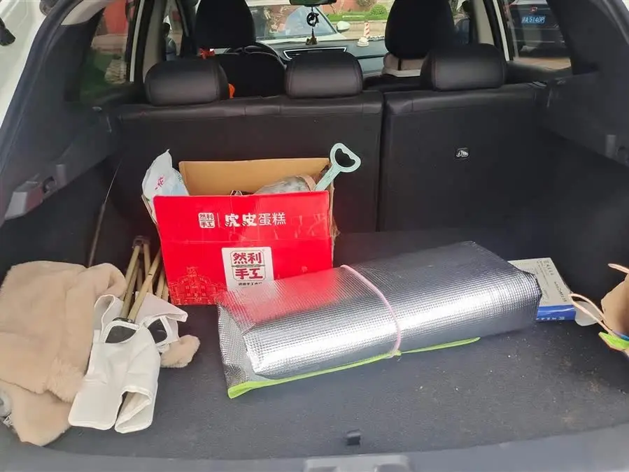 نيسان إكس-تريل 2022 2.0 لتر سي في تي XV برميوم الإصدار الفاخر