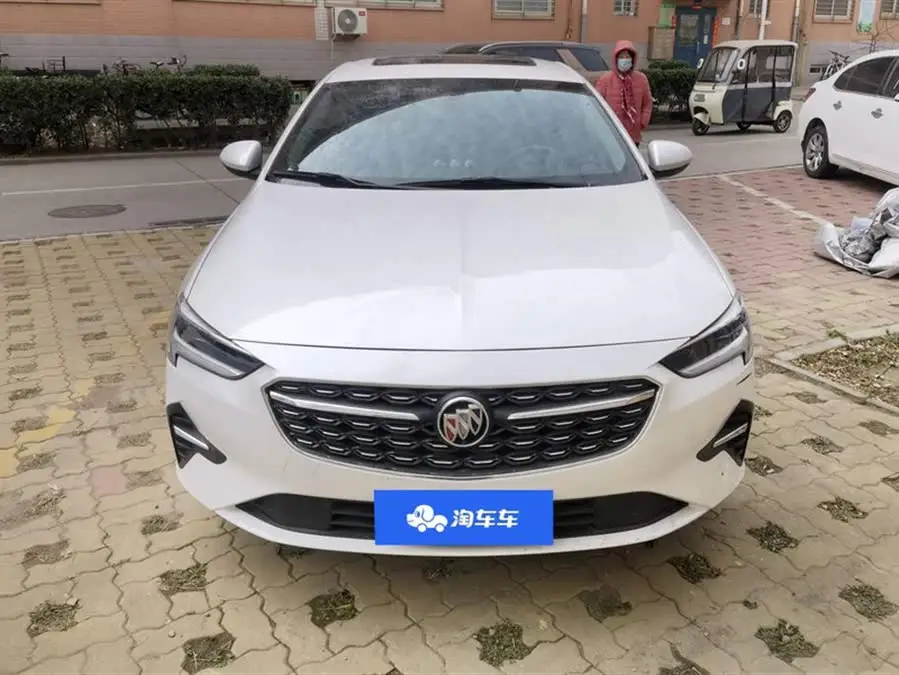 بيوك ريجال 2023 552T الإصدار الذكي