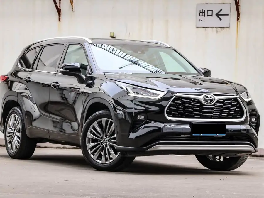 هايلاندر 2022 380T الدفع الرباعي النسخة المميزة 7 مقاعد