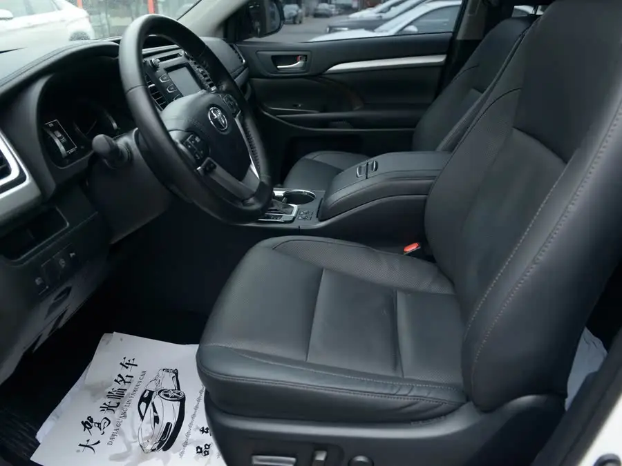 Highlander 2018 2.0T AWD Luxury Edition 7-seater National V