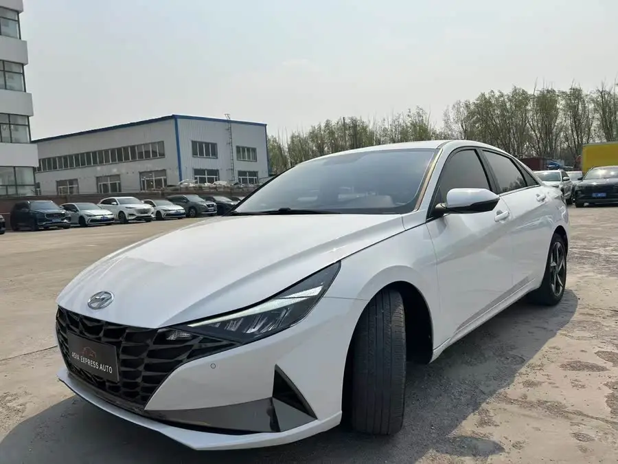 إيلانتر 2021 1.5 لتر CVT LUX بريميوم