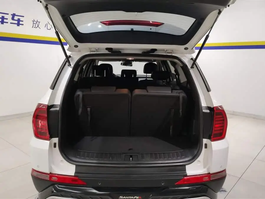 2020 Hyundai Santa Fe 380 TGDi Automatic Two-Wheel Drive GLS Luxury Edition