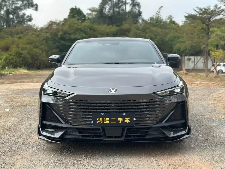 Changan UNI-V 2023 1.5T Sport Version