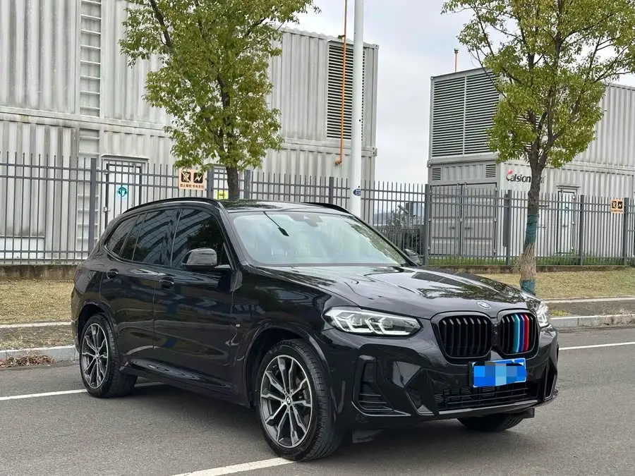 BMW X3 2023 xDrive30i Leading Model M Night Package