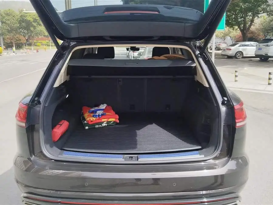 Touareg 2021 2.0 TSI Trendline