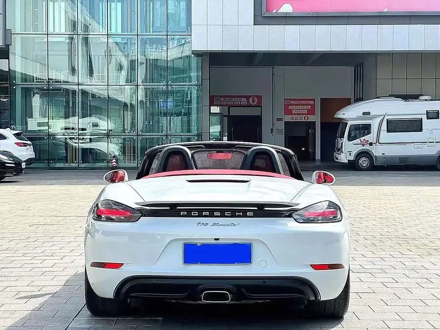 Porsche 718 2022 Boxster 2.0T