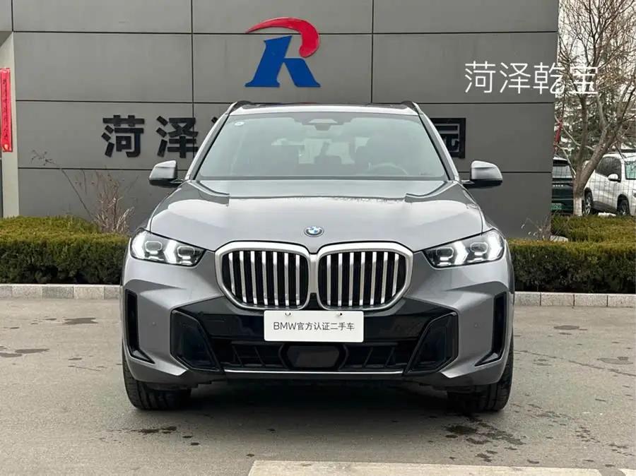 بي إم دبليو X5 2023 xDrive 30Li باقة الرياضة الفاخرة M