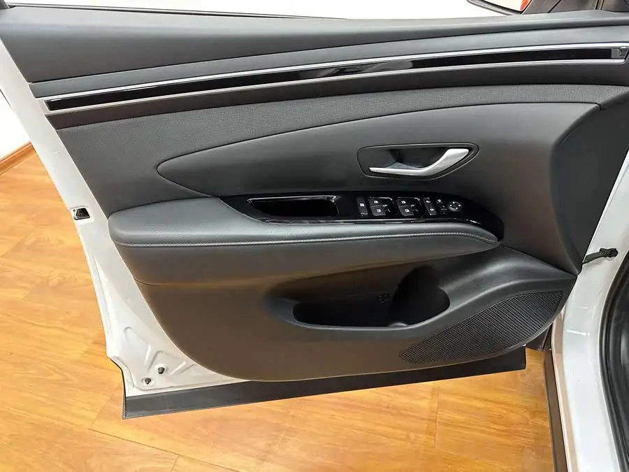 Tucson 2023 Tucson L 1.5T Automatic Two-Wheel Drive LUX Premium Edition