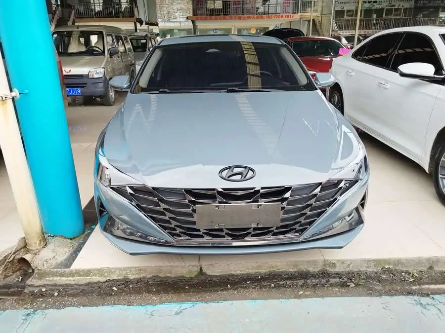 إيلانتر 2021 1.5 لتر CVT LUX النسخة المميزة