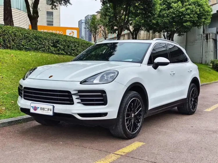 2022 Cayenne 3.0T Platinum Edition