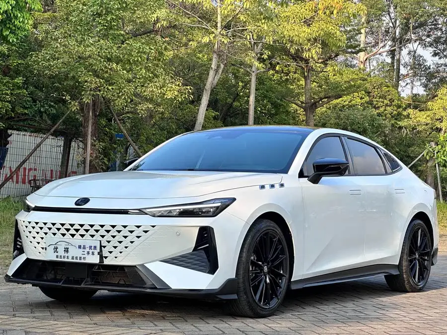 Changan UNI-V 2024 1.5T Premium Sports Edition