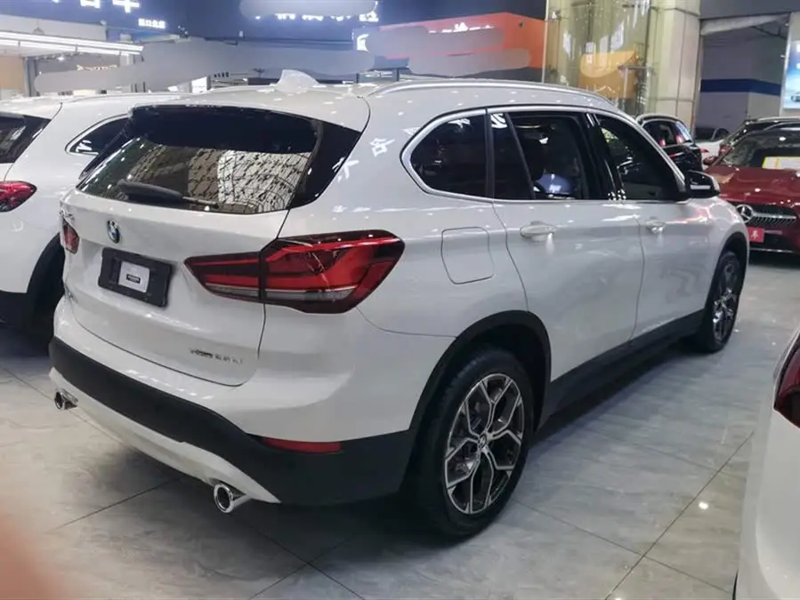 BMW X1 2022 sDrive25Li Leading Edition