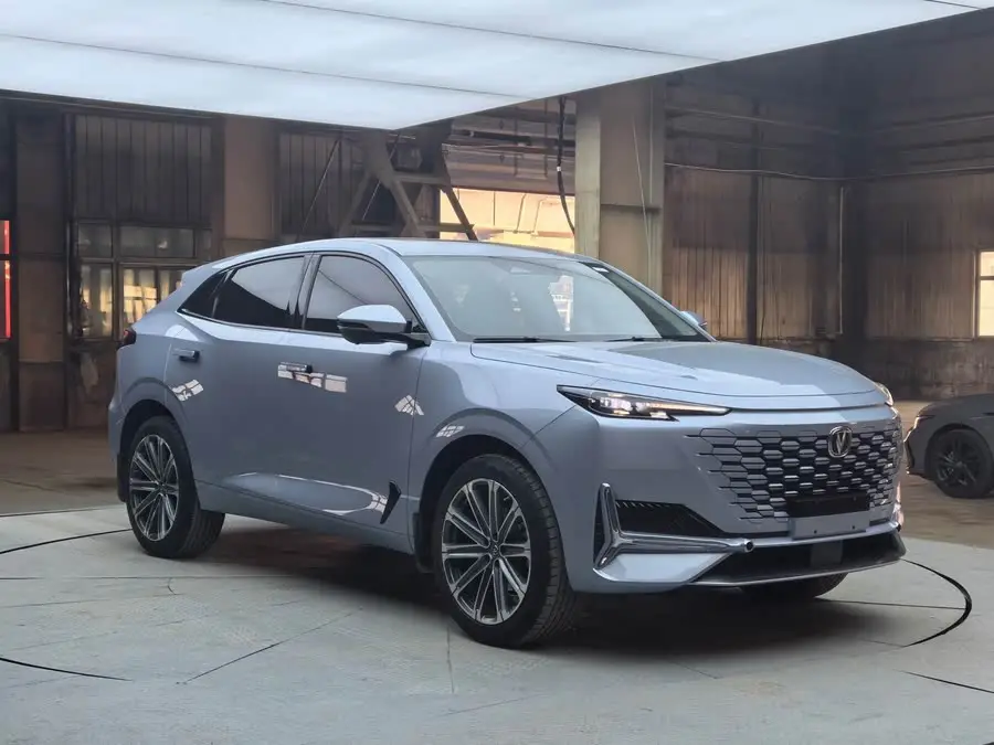 شانجان UNI-K 2021 2.0T دفع رباعي فئة برايم