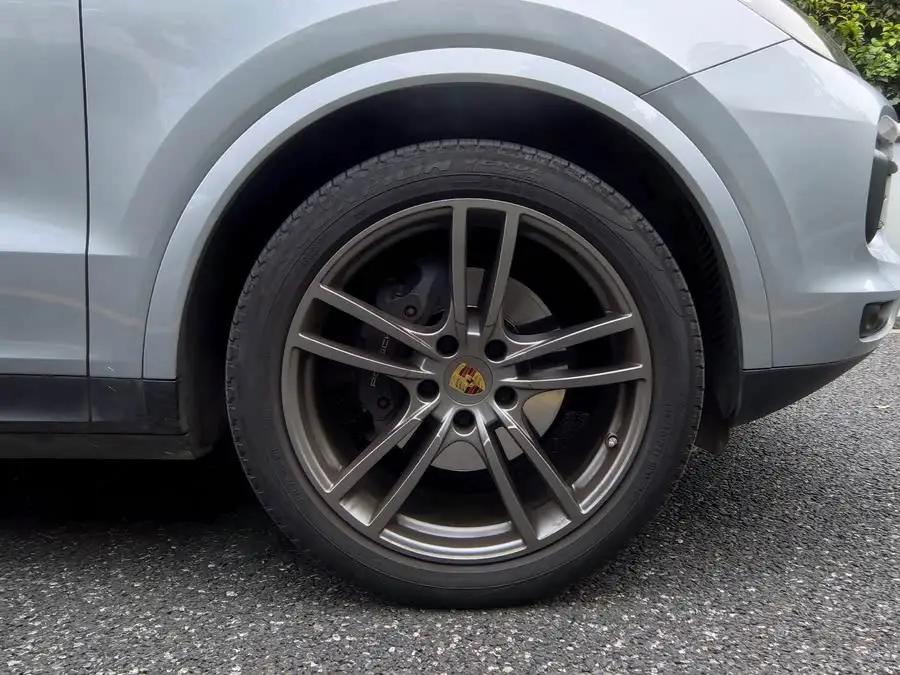 2022 Cayenne Cayenne Coupé 3.0T Platinum Edition