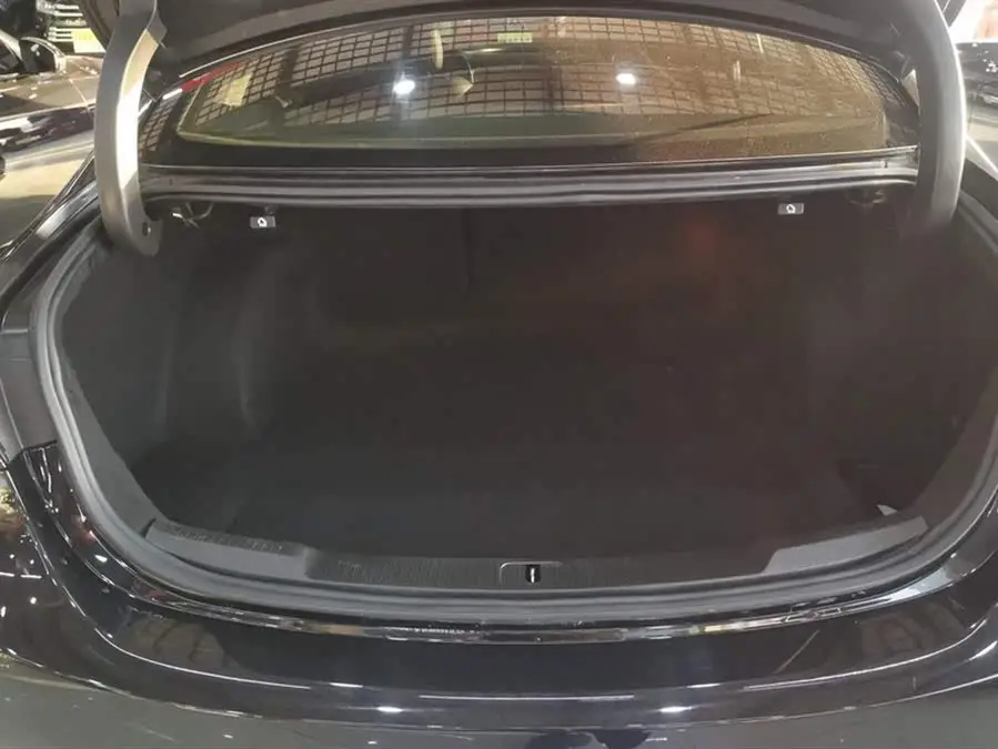 بيوك لاكروس 2021 652T الفاخرة