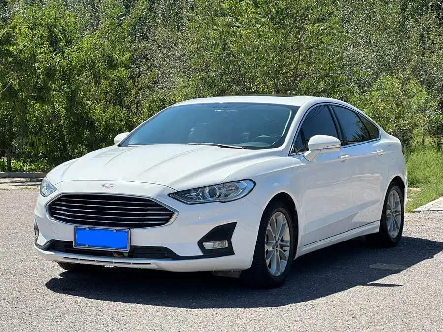 2020 Ford Mondeo EcoBoost 200 Luxury