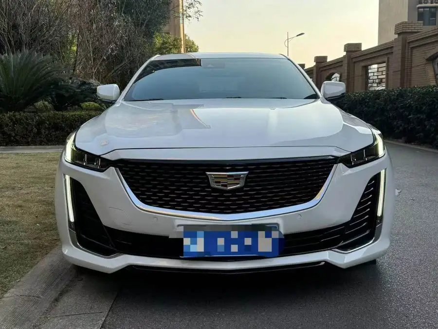 Cadillac CT5 2022 28T Luxury (Standard Edition)